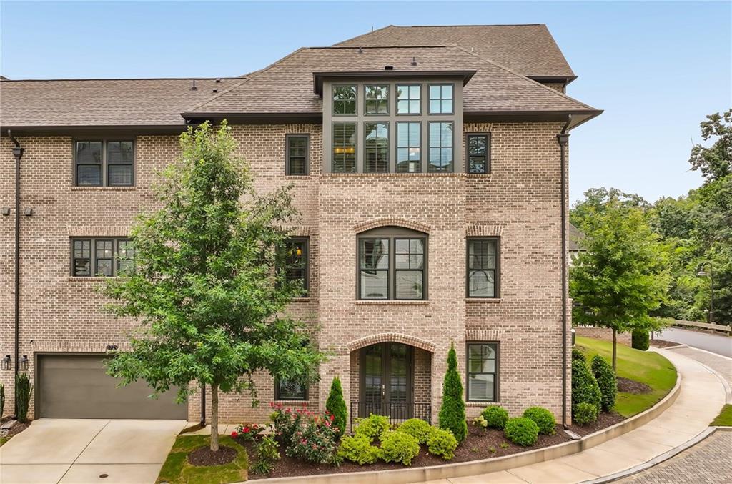 6729 Prelude Dr., Sandy Springs, GA 30328