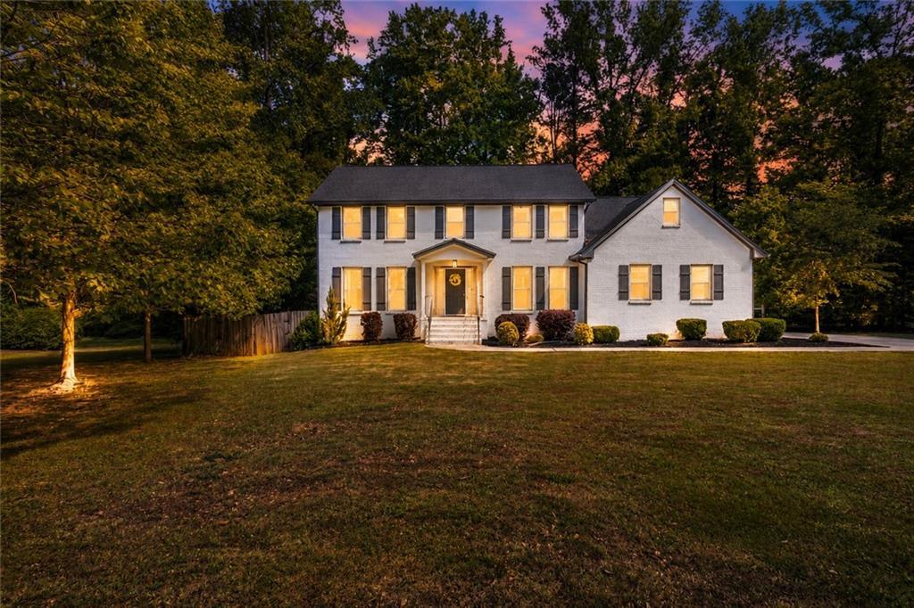 135 London Berry Ct., Tyrone, GA 30290