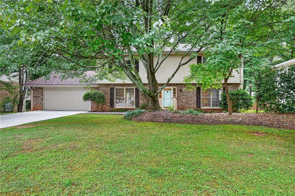 4682 Stonehenge Dr., Dunwoody, GA 30360