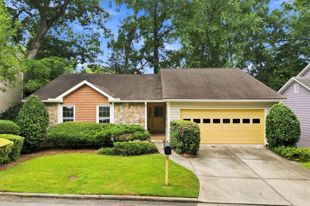 1057 Capital Club Cir., Atlanta, GA 30319