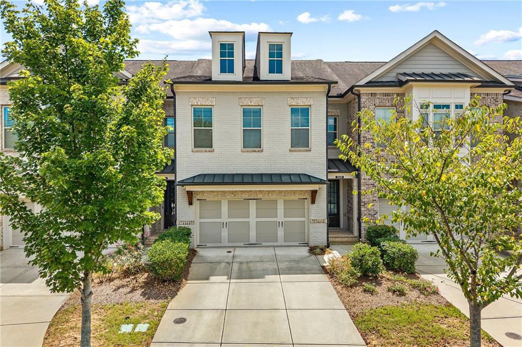2028 Glenview Park Cir., Duluth, GA 30097