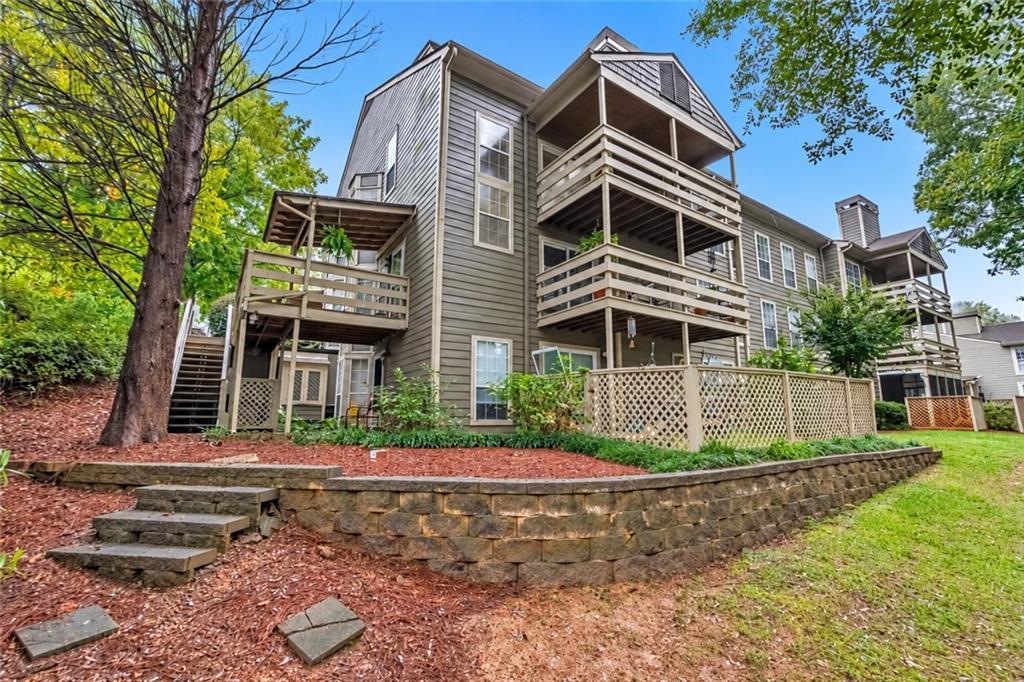 1109 Riverview Dr., Marietta, GA 30067