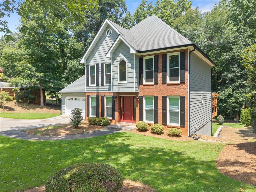 6413 Farm Ridge Ct., Flowery Branch, GA 30542