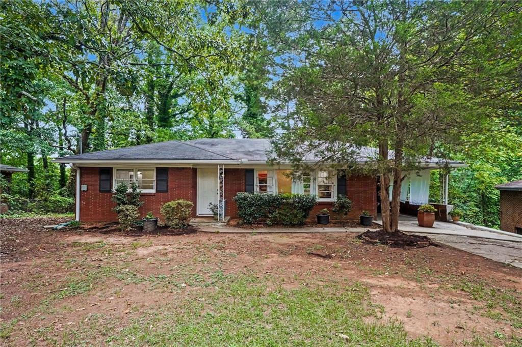1657 Mcclelland Ave., East Point, GA 30344