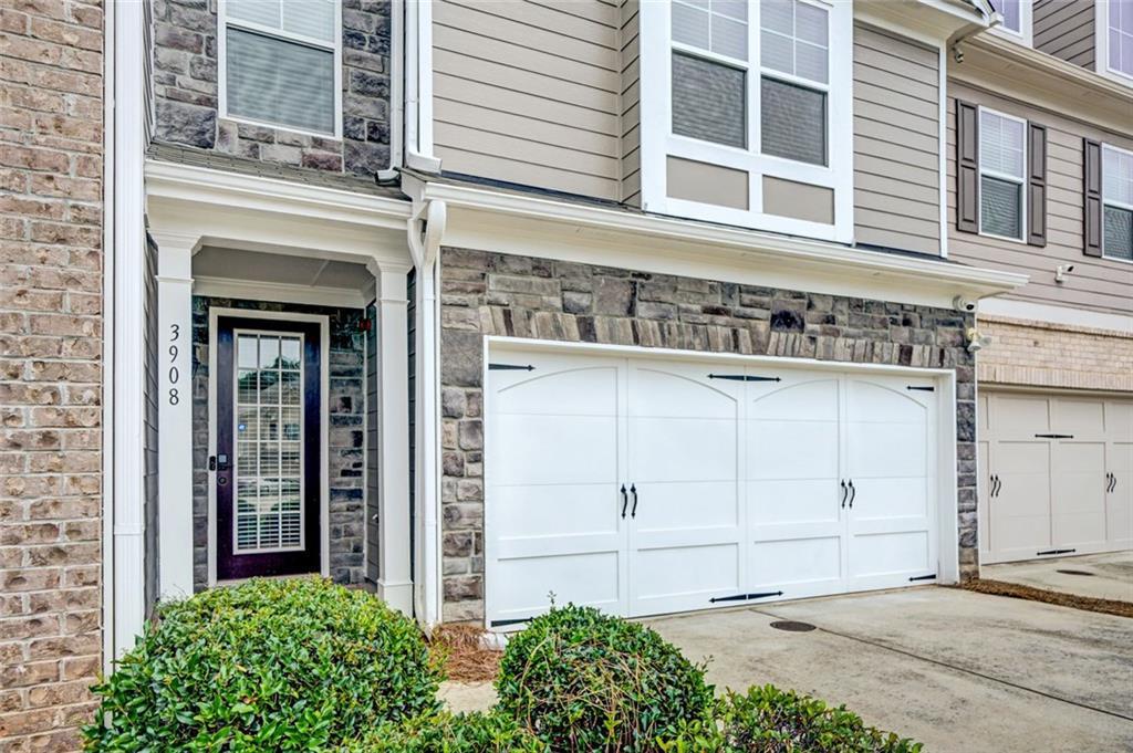 3908 Augustine Pl., Rex, GA 30273