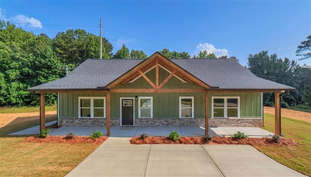 1116 Whispering Hills Dr., Bremen, GA 30110