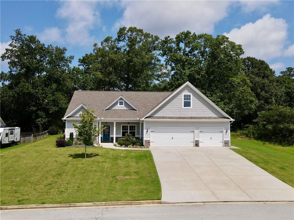 35 Clydesdale Ct., Dallas, GA 30157