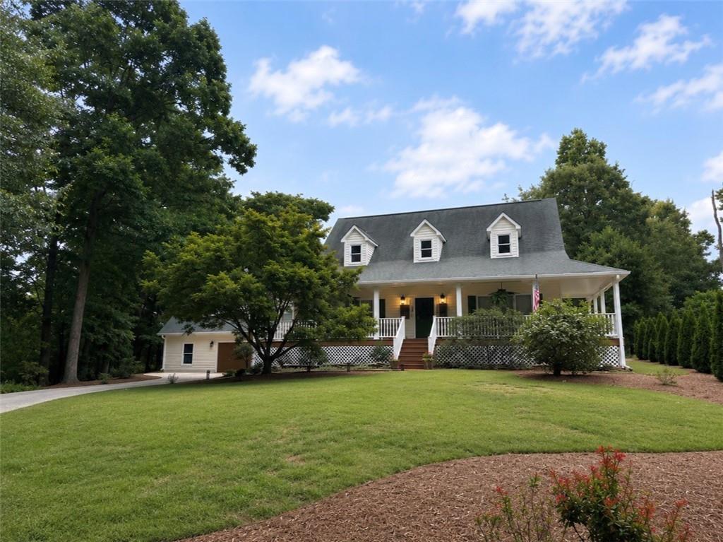 205 Birchmead Dr., Roswell, GA 30075