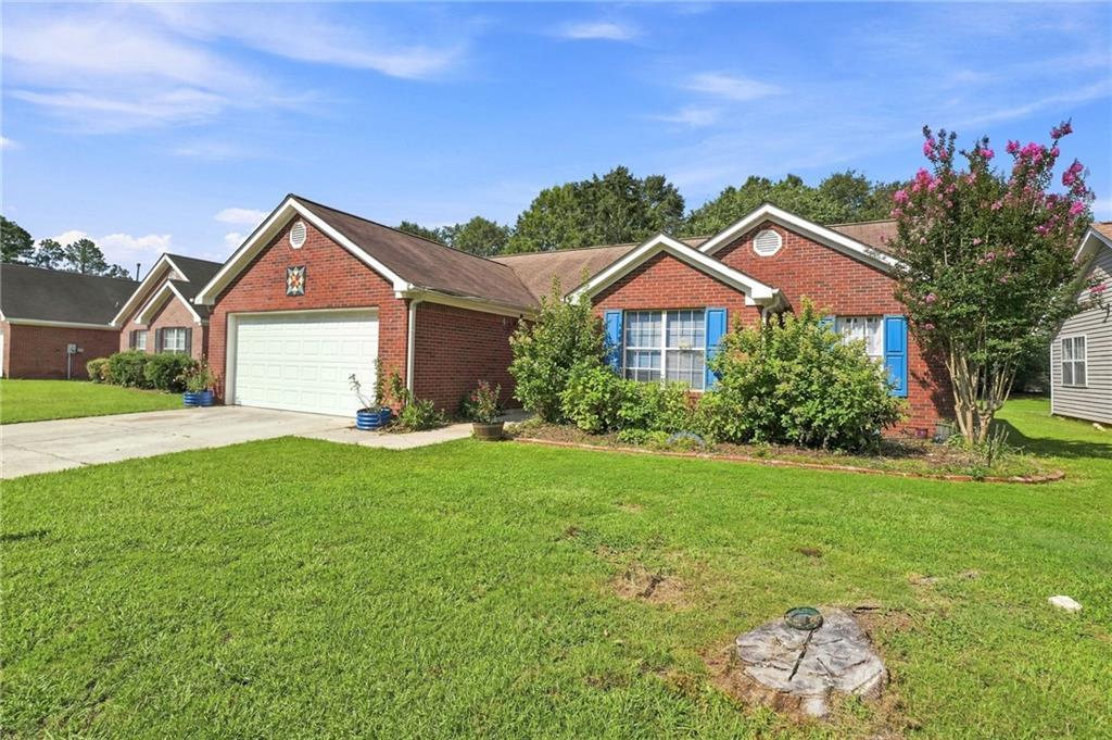1648 Graystone Dr., Hampton, GA 30228