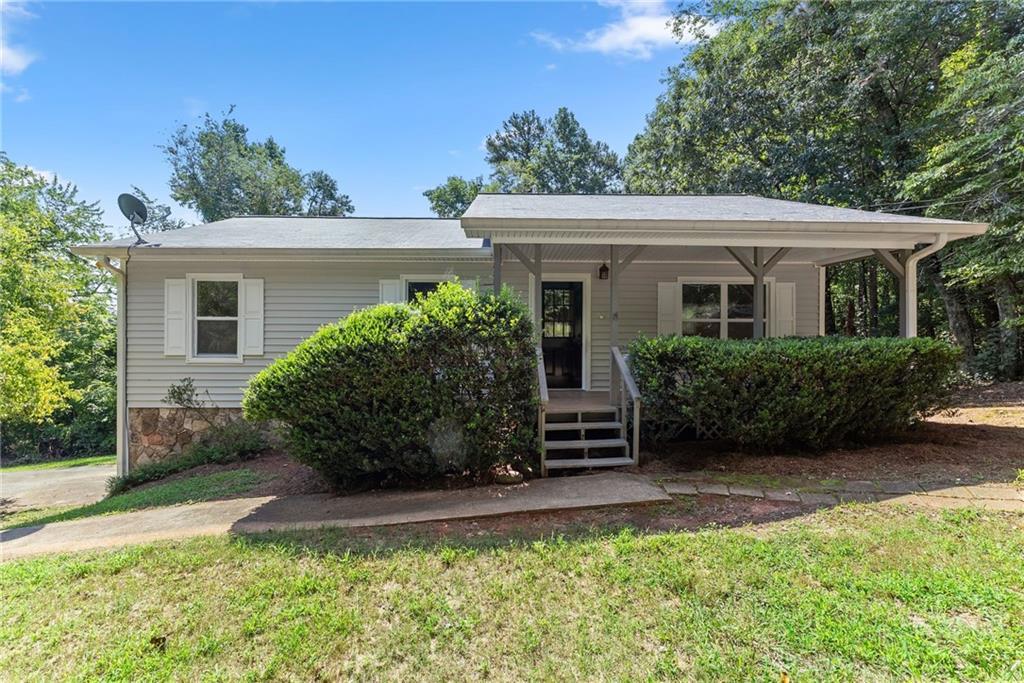 31 S Wind Dr., Dahlonega, GA 30533