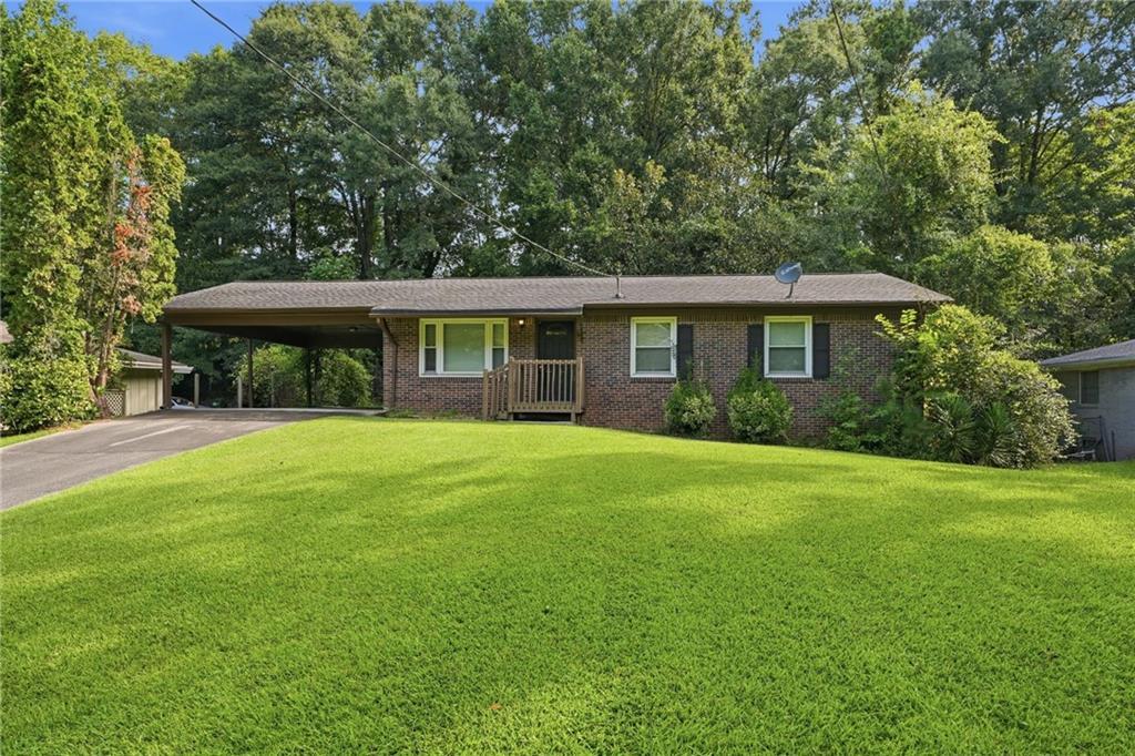 928 Magna Carta Dr., Atlanta, GA 30318