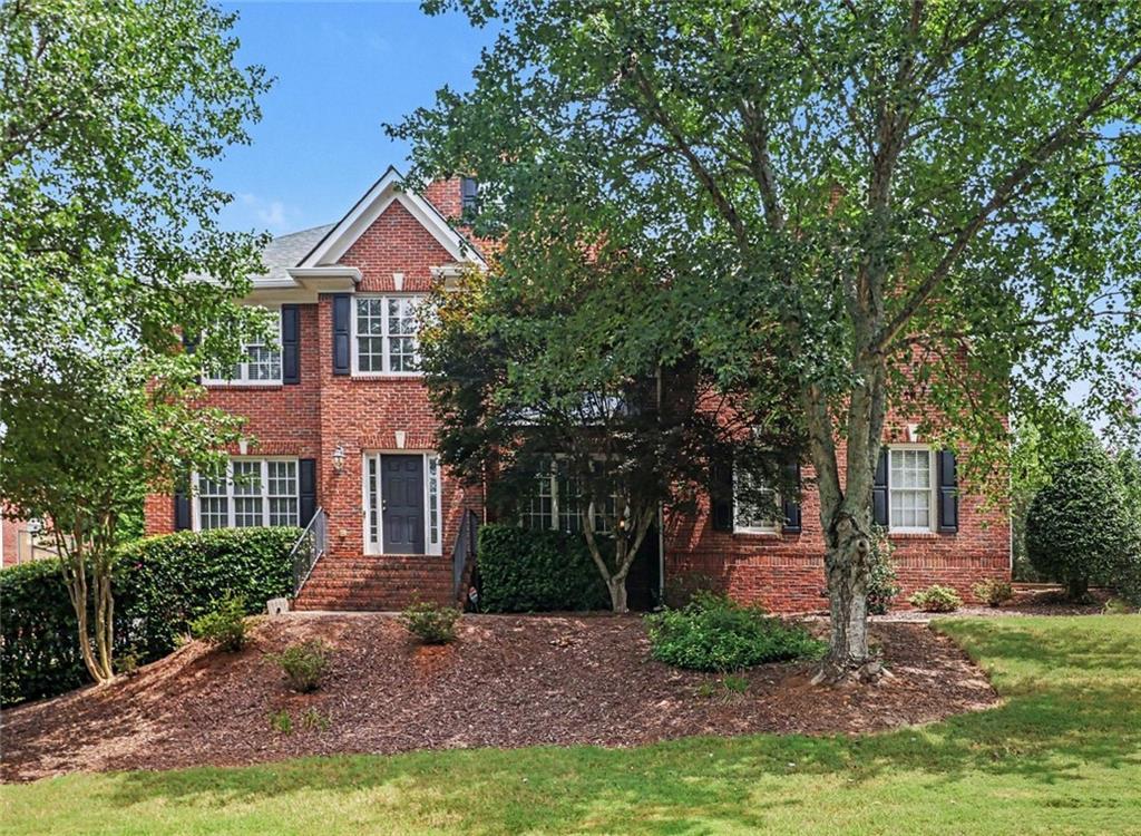 315 Summer Shade Ln., Roswell, GA 30075