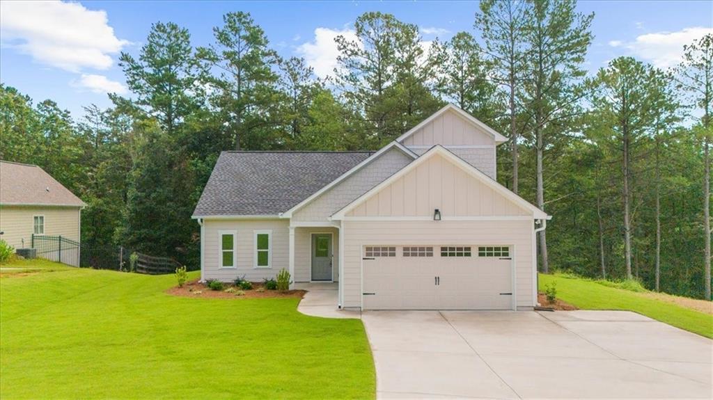370 West Woods Dr., Dahlonega, GA 30533