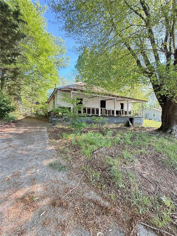 6648 Ridge Ave., Douglasville, GA 30134