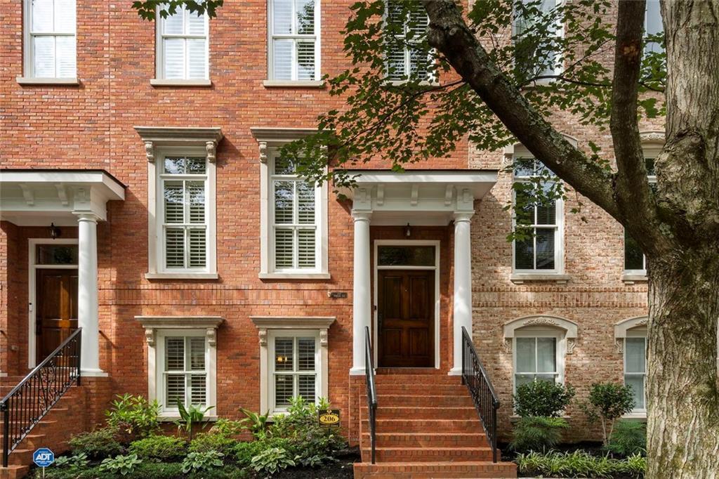 206 Montag Cir., Atlanta, GA 30307