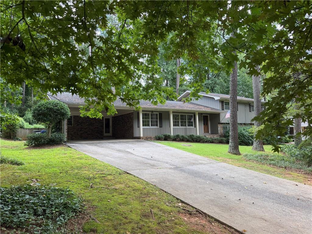 3887 Menlo Dr., Atlanta, GA 30340