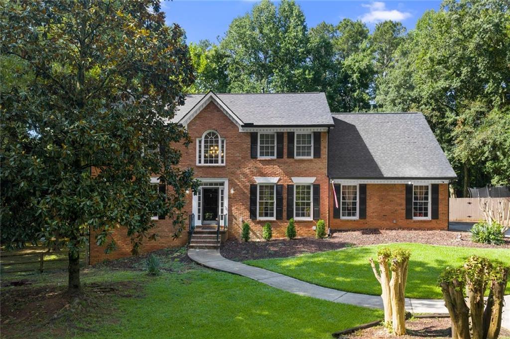 10560 Haynes Bridge Rd., Alpharetta, GA 30022