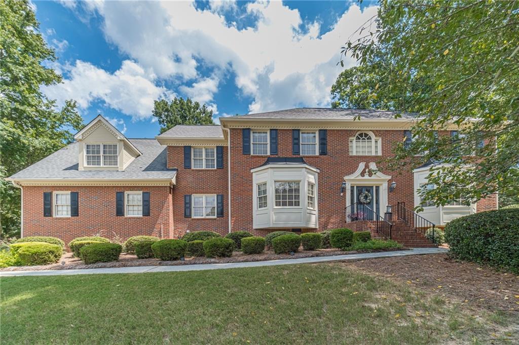 1590 Hickory Lake Dr., Snellville, GA 30078