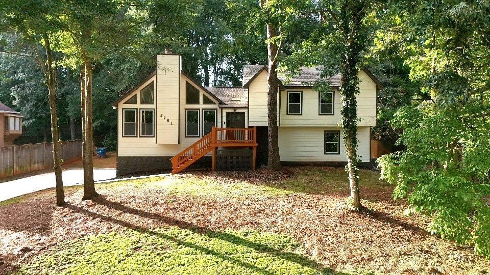 2761 Pine Cone Ln., Duluth, GA 30096