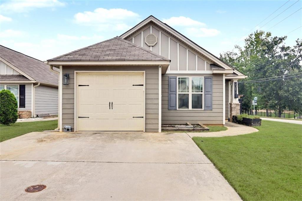 2362 Glebe Ct., Hampton, GA 30228