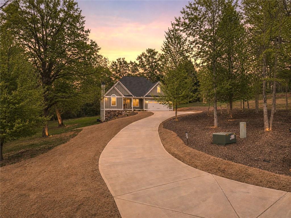 49 Caspian Tr., Ellijay, GA 30536