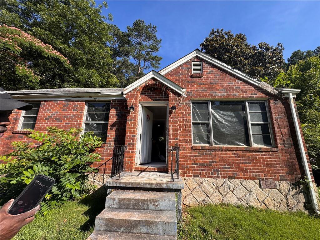 1532 Columbia Cir., Decatur, GA 30032