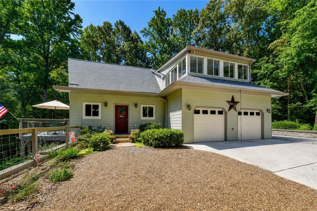 6173 Pine Cir., Flowery Branch, GA 30542