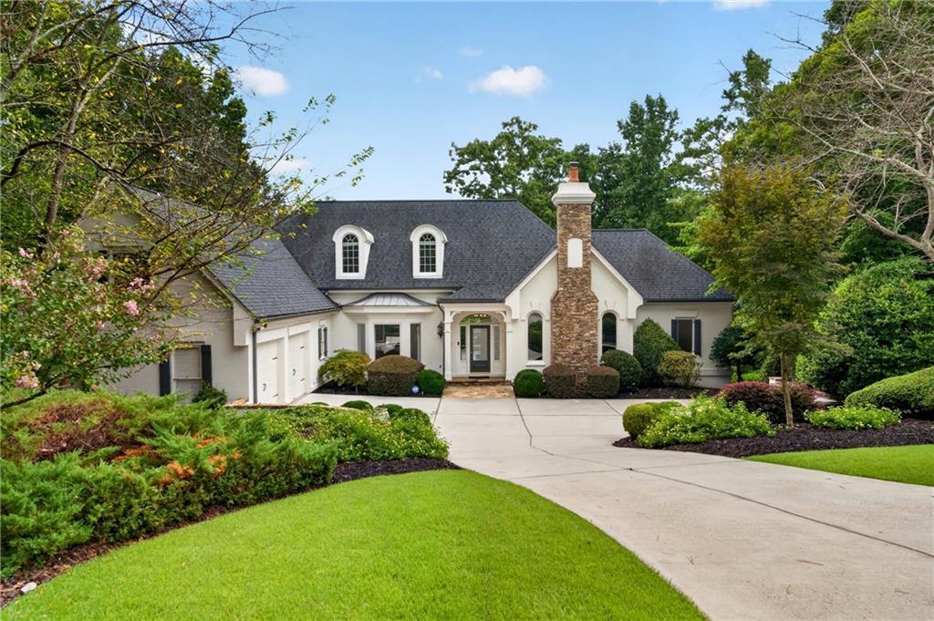 950 Tiverton Ln., Johns Creek, GA 30022