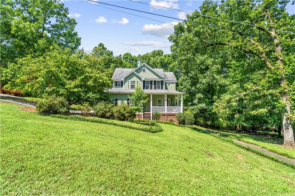 185 Thornwood Dr., Calhoun, GA 30701