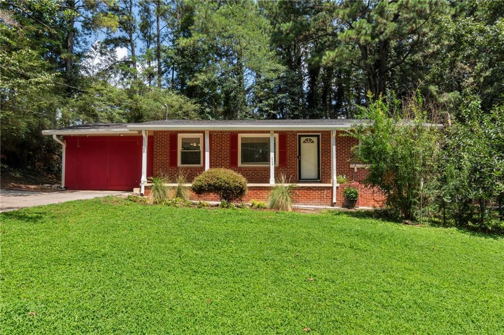2756 Homeland Dr., Atlanta, GA 30360