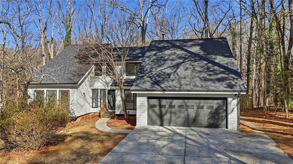8975 Martin Rd., Roswell, GA 30076