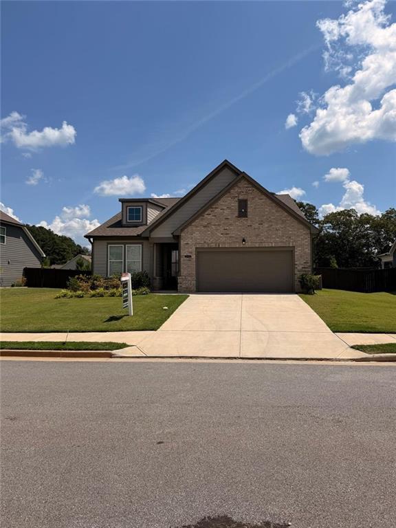 143 Grand Meadows Dr., Hoschton, GA 30548