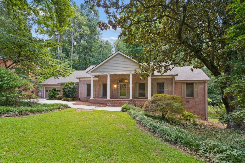 2724 Cravey Dr., Atlanta, GA 30345