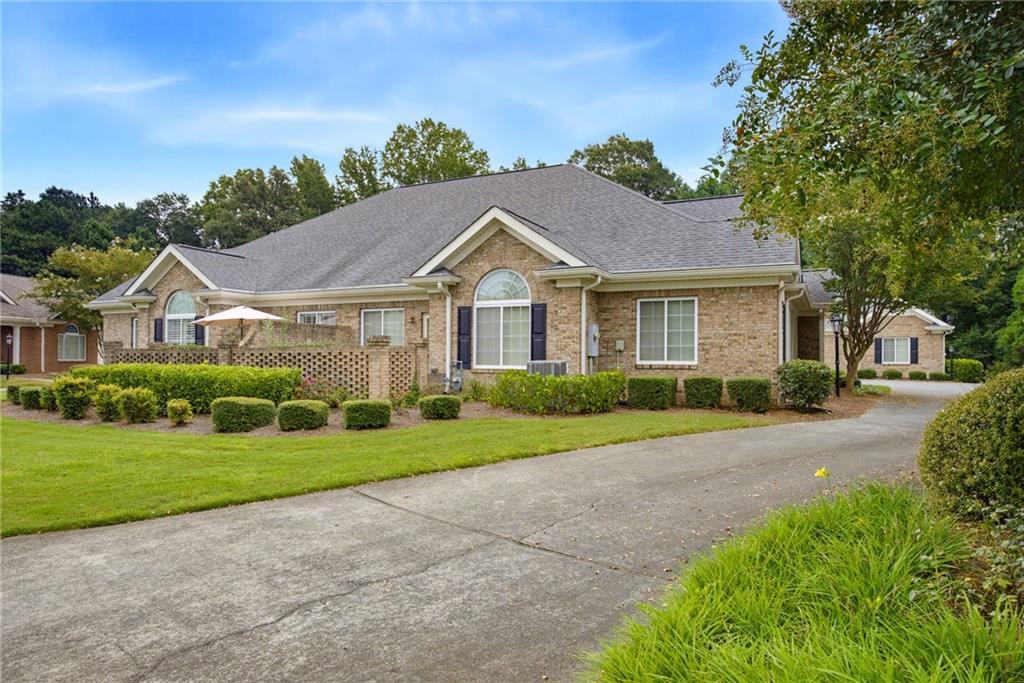 4704 Rose Arbor Dr. #8, Acworth, GA 30101