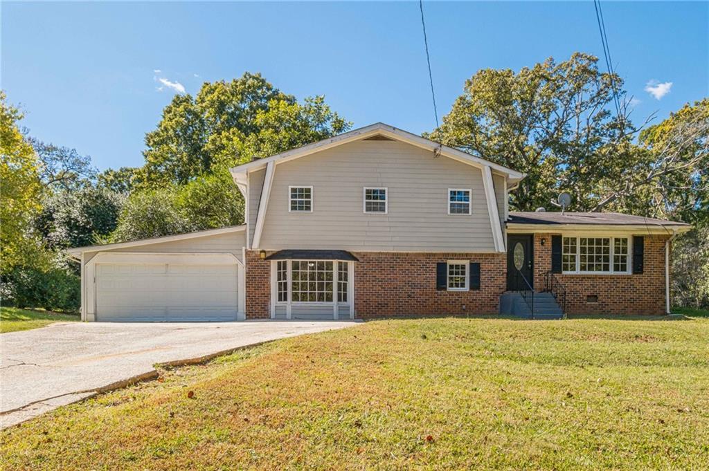 1798 Dogwood Ct., Snellville, GA 30078