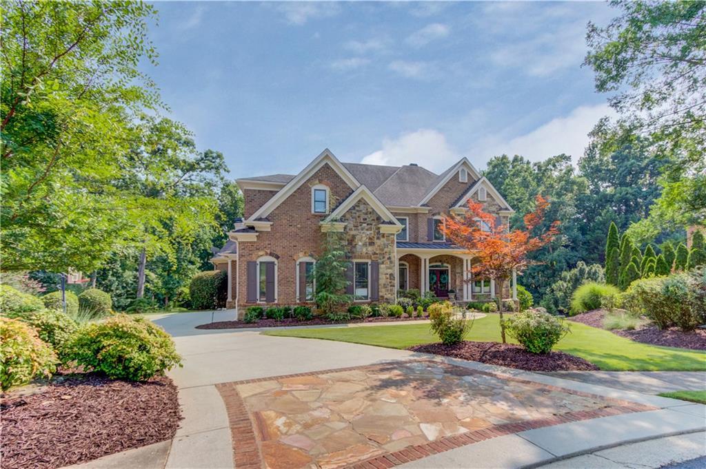 5318 Binghurst Ct., Suwanee, GA 30024