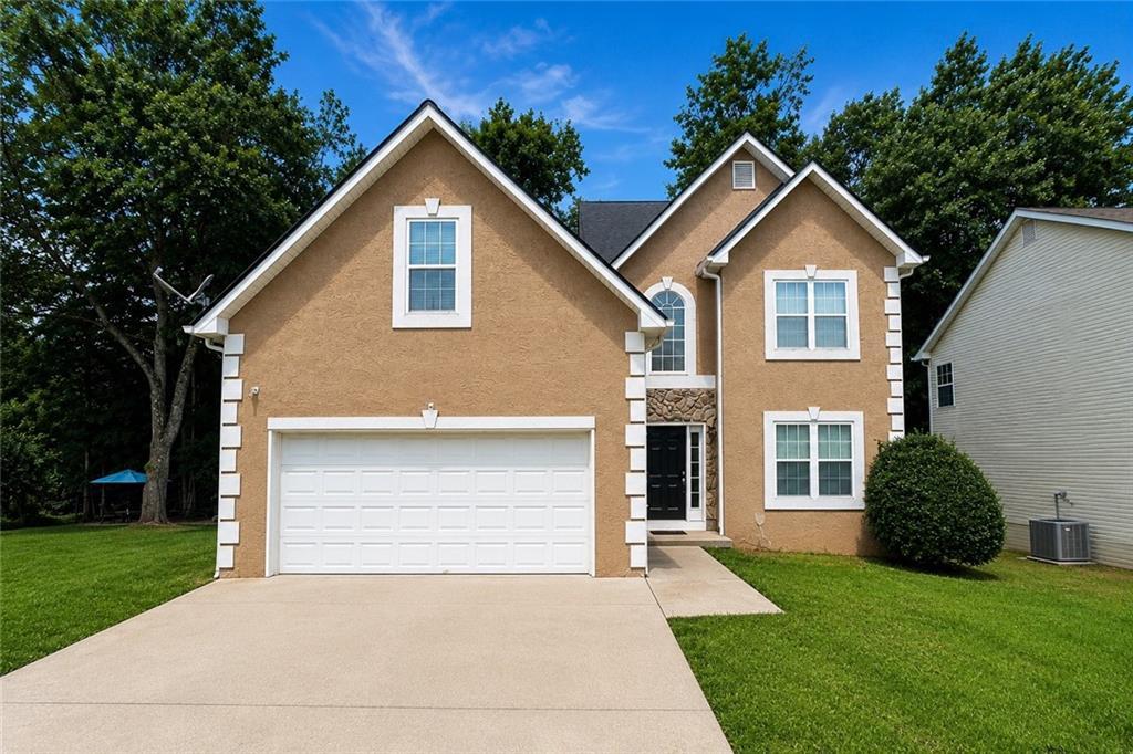 2315 Lake Royale Dr., Riverdale, GA 30296