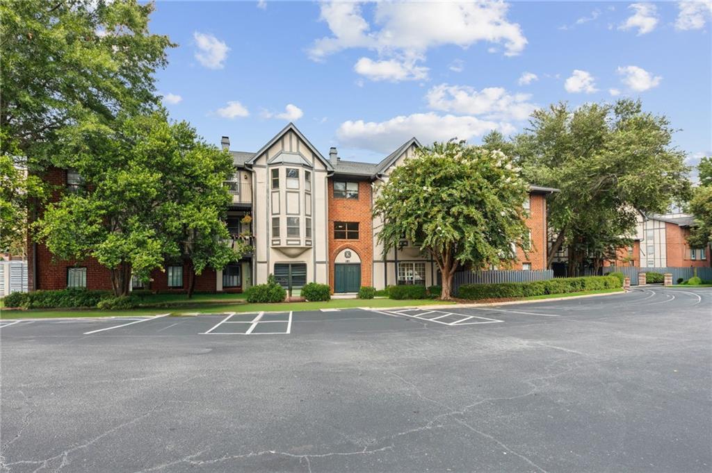 6851 Roswell Rd. #K24, Sandy Springs, GA 30328