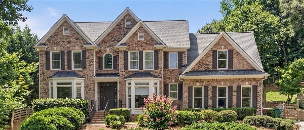 112 Grandcrest Dr., Suwanee, GA 30024