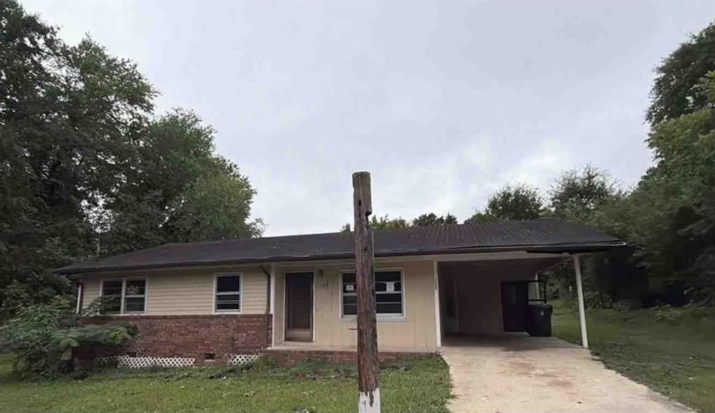 288 Lewis St., Toccoa, GA 30577