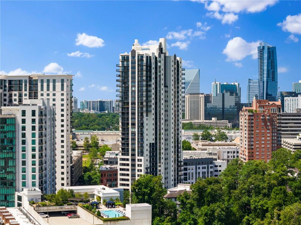 3481 Lakeside Dr. #1107, Atlanta, GA 30326