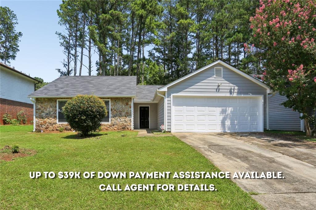 819 Arbor Hill Dr., Stone Mountain, GA 30088