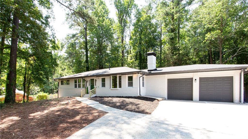 1460 Loch Lomond Tr., Atlanta, GA 30331