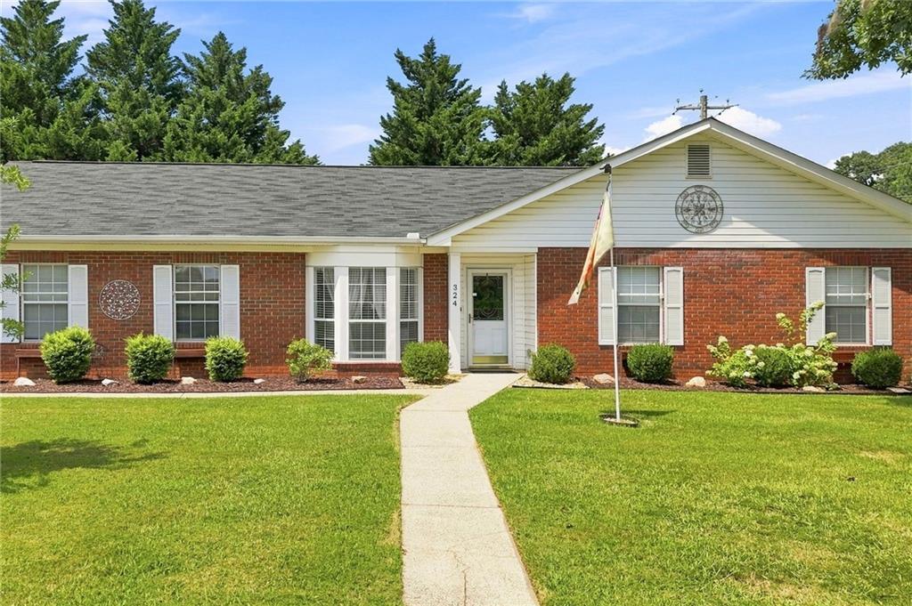 324 S Main St., Jasper, GA 30143