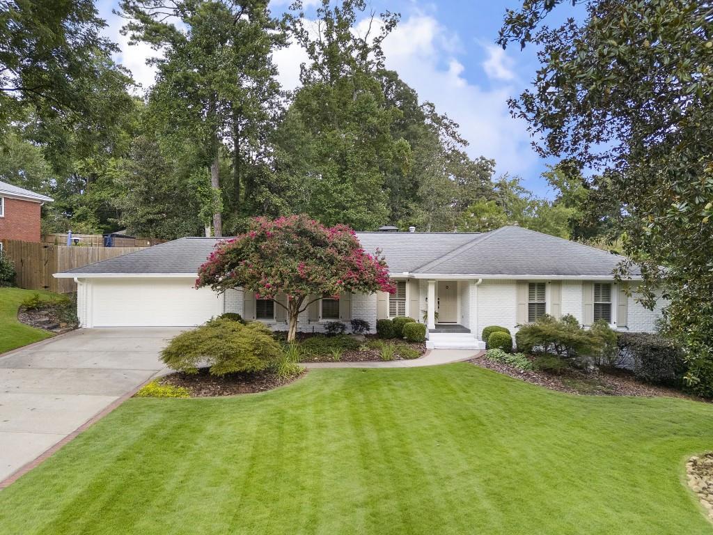 4795 Cherrywood Ln., Atlanta, GA 30342