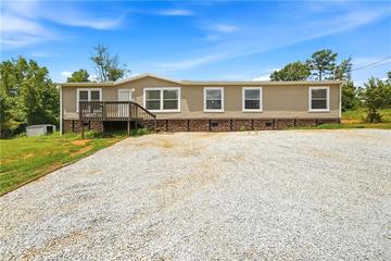 New Homes with Master Bedrooms on the 1st Floor in Roopville: August 8th to August 14th