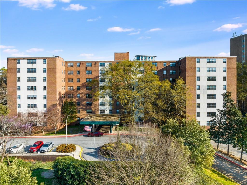 2965 Pharr Court South #118, Atlanta, GA 30305