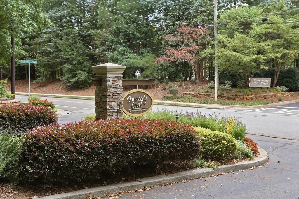 917 Dunbar Dr., Dunwoody, GA 30338