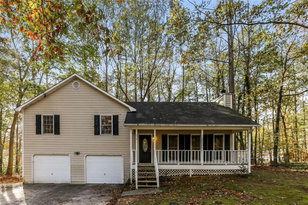 654 Ladora Dr., Dallas, GA 30157