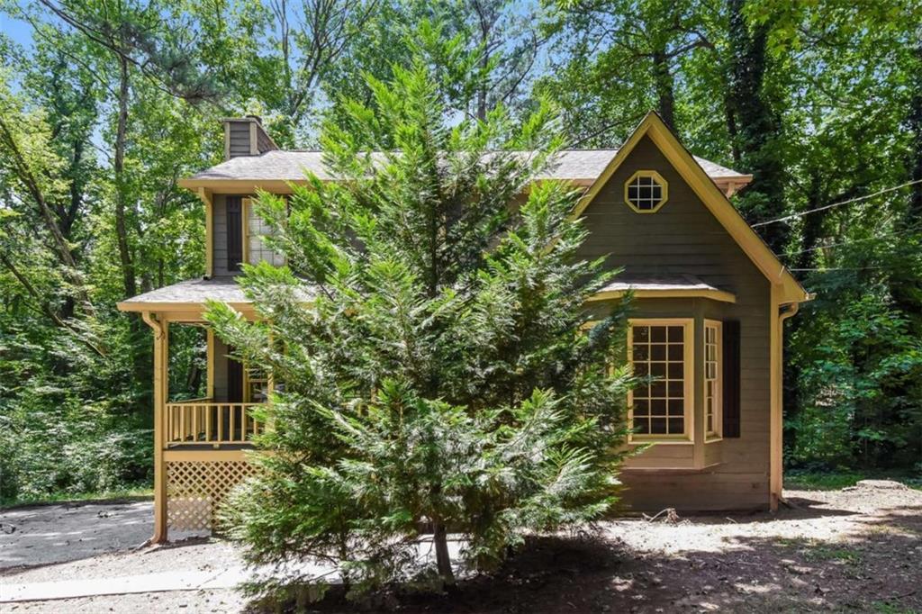 3801 Stonewall Dr., Kennesaw, GA 30152